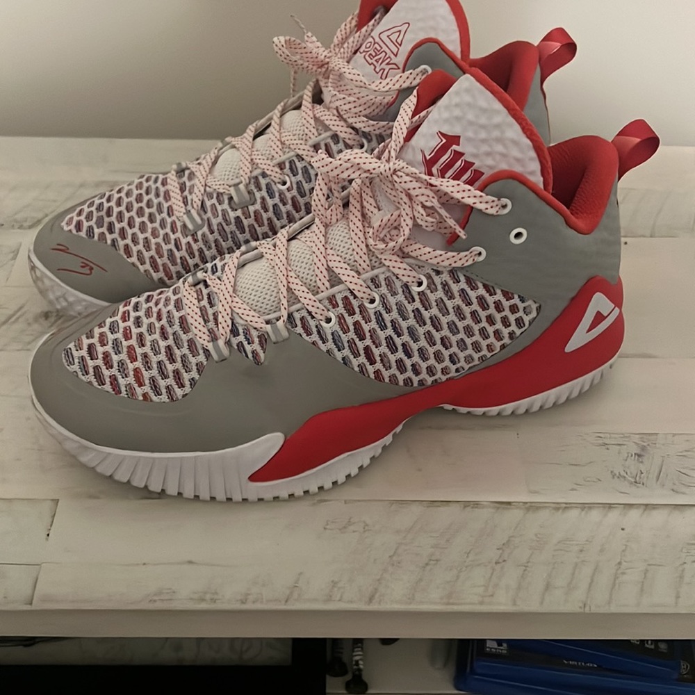 Men’s Peak Lou Williams Streetball Master Basketball … Gem